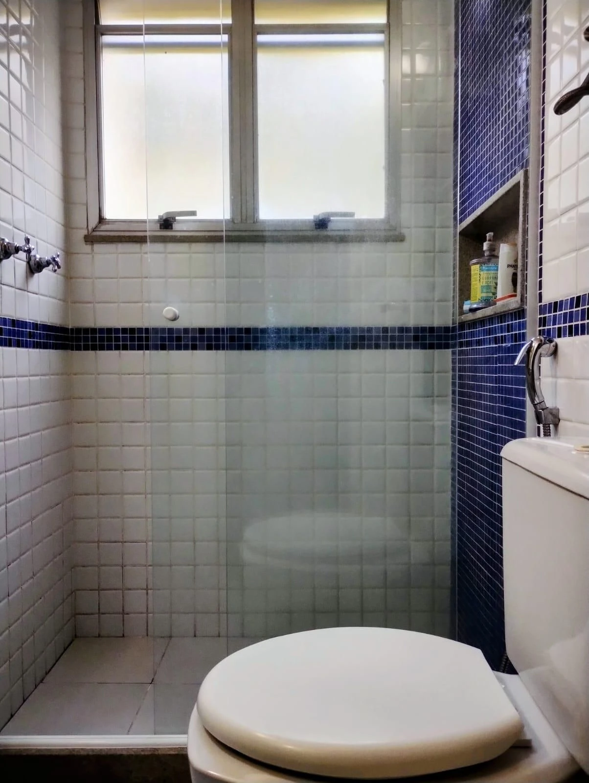 Furnished 2-bedroom apartment with a closed gas kitchen — photo 14