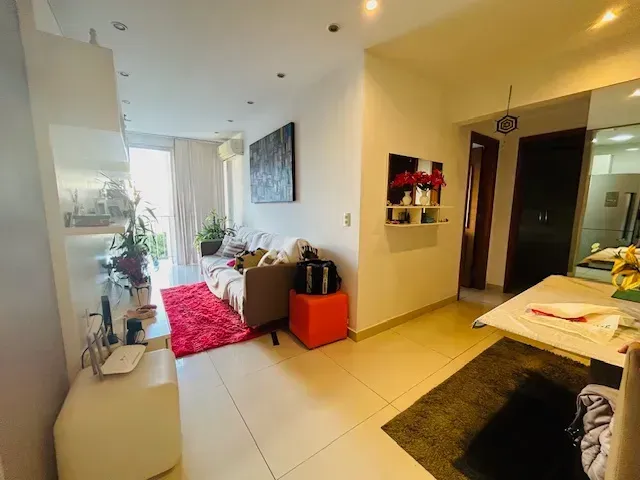 Unfurnished apartment with 2 bedrooms and 1 parking space — photo 4