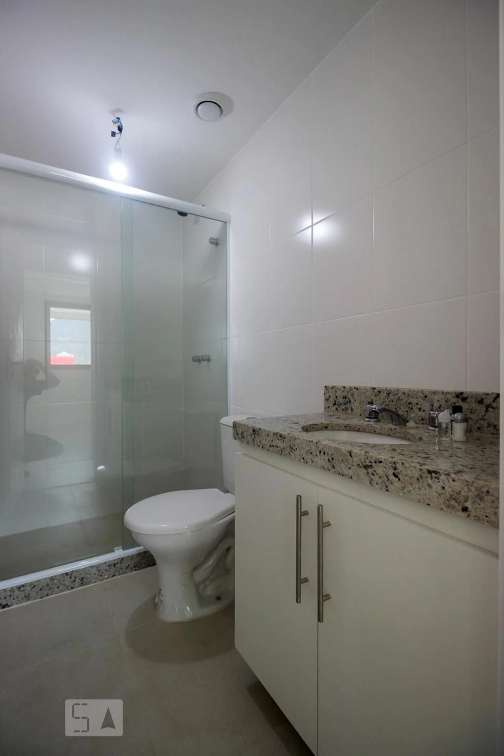 2-bedroom apartment with a mountain view — photo 36