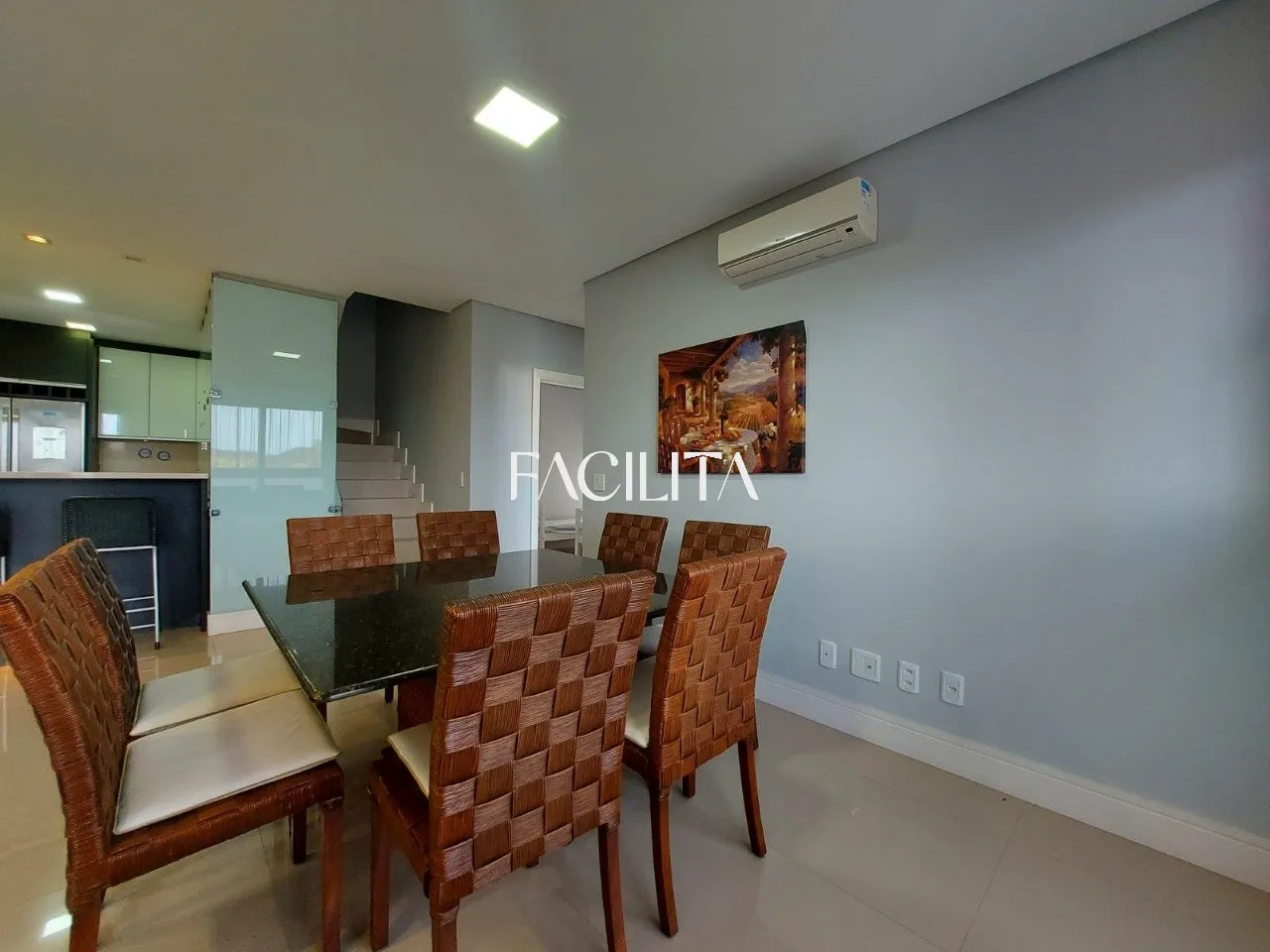Меблированный дуплекс-пентхаус с 4 спальнями и 245 м² — photo 19