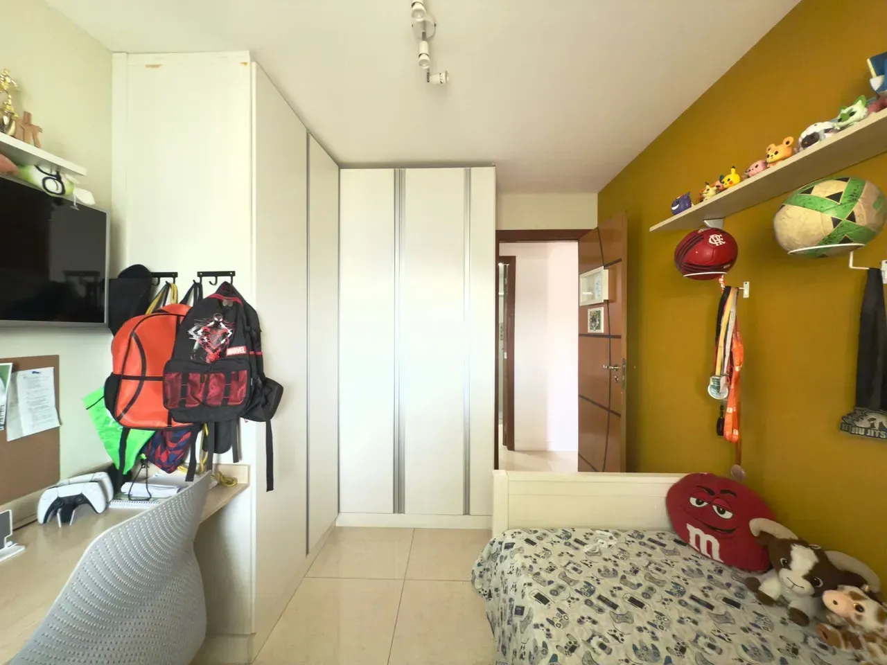 Apartamento duplex mobiliado com 4 quartos e 4 banheiros — photo 2