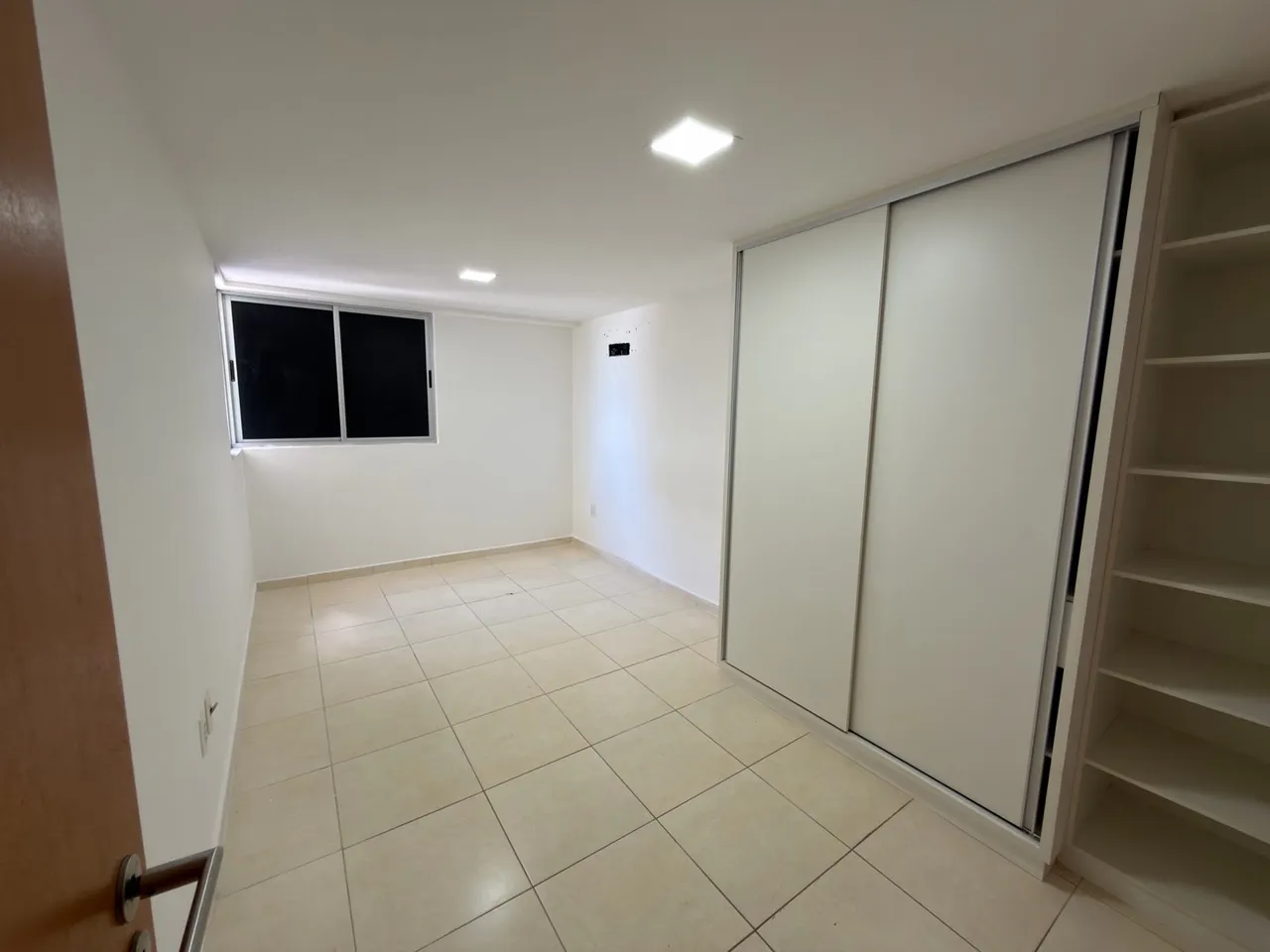 Furnished apartment, 80 m², with a washing machine — photo 3