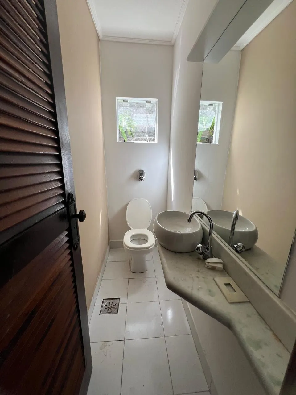 House with 3 bedrooms, 4 bathrooms and 5 parking spaces — photo 17