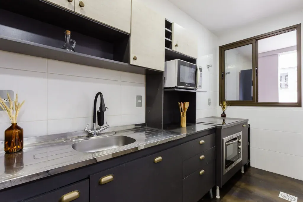 Apartamento amueblado con jardín privado y barbacoa — photo 10