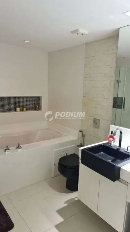 Cobertura duplex mobiliada com terraço e 360 m² — photo 18
