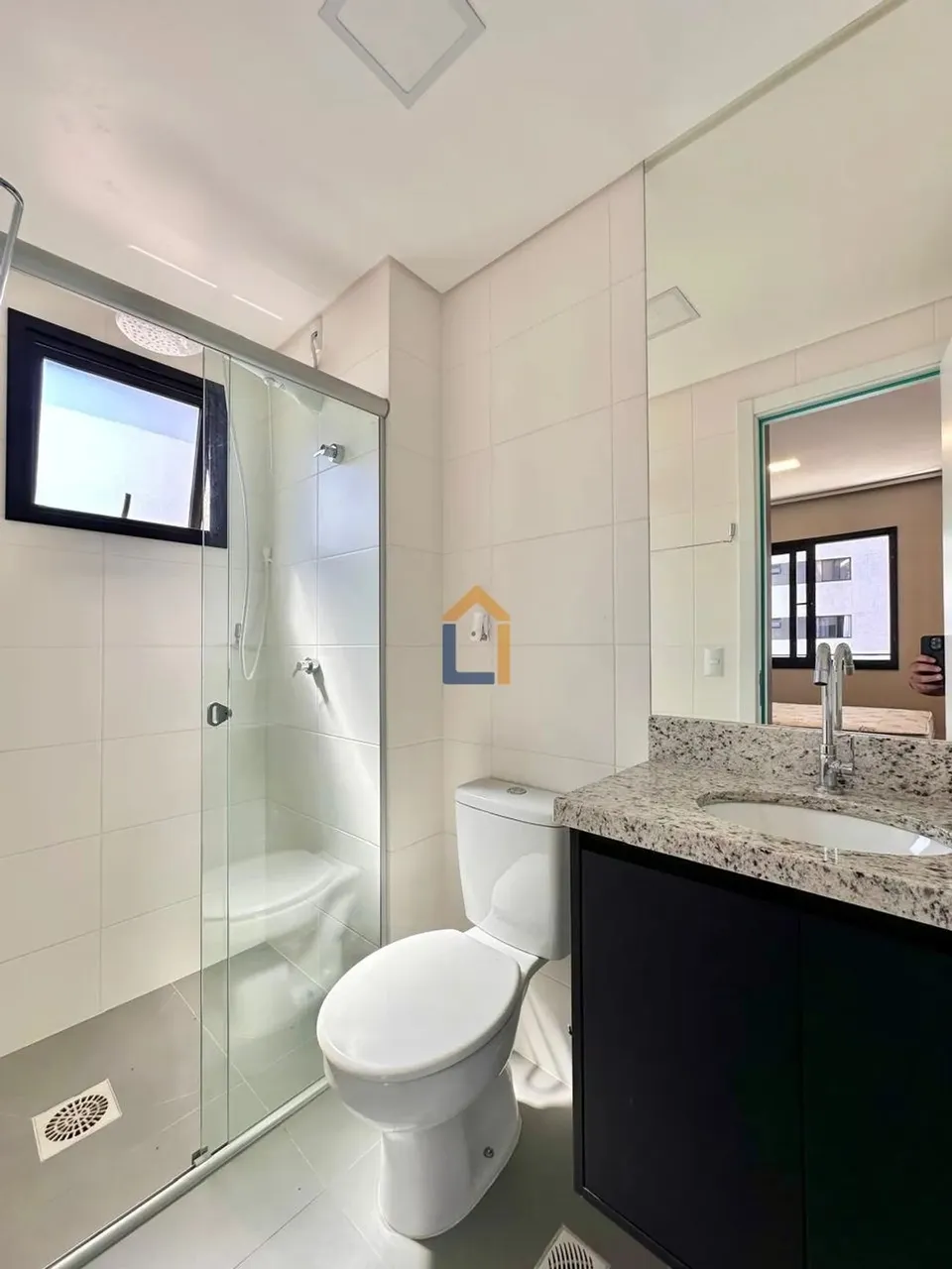 Furnished apartment with 1 en-suite bedroom and 30 m² — photo 9
