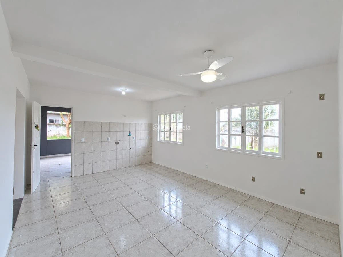 Casa de 2 quartos com jardim