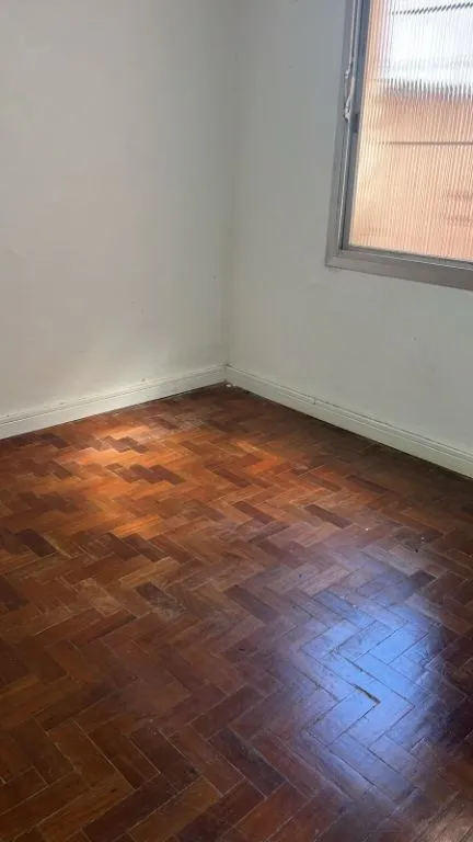 1-bedroom apartment with en-suite and closet on the 1st floor — photo 17