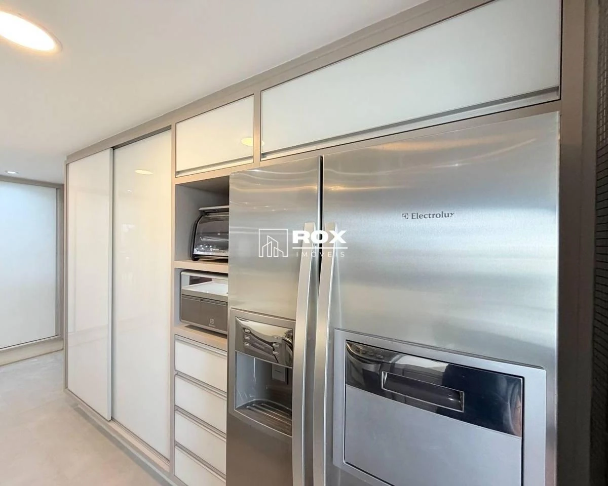 Мебльована квартира з 3 спальнями-сюїтами на 167 м² — photo 11