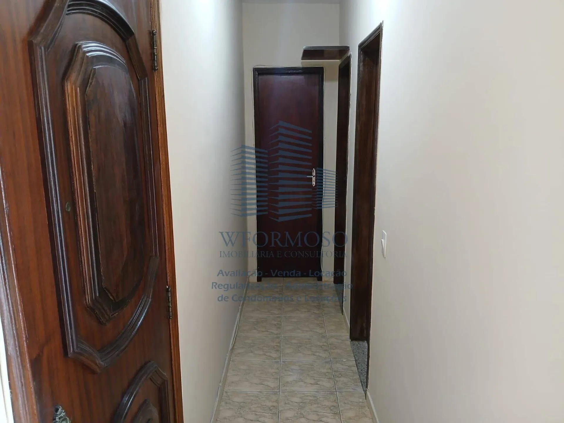 2-bedroom apartment in a building with a gym — photo 19