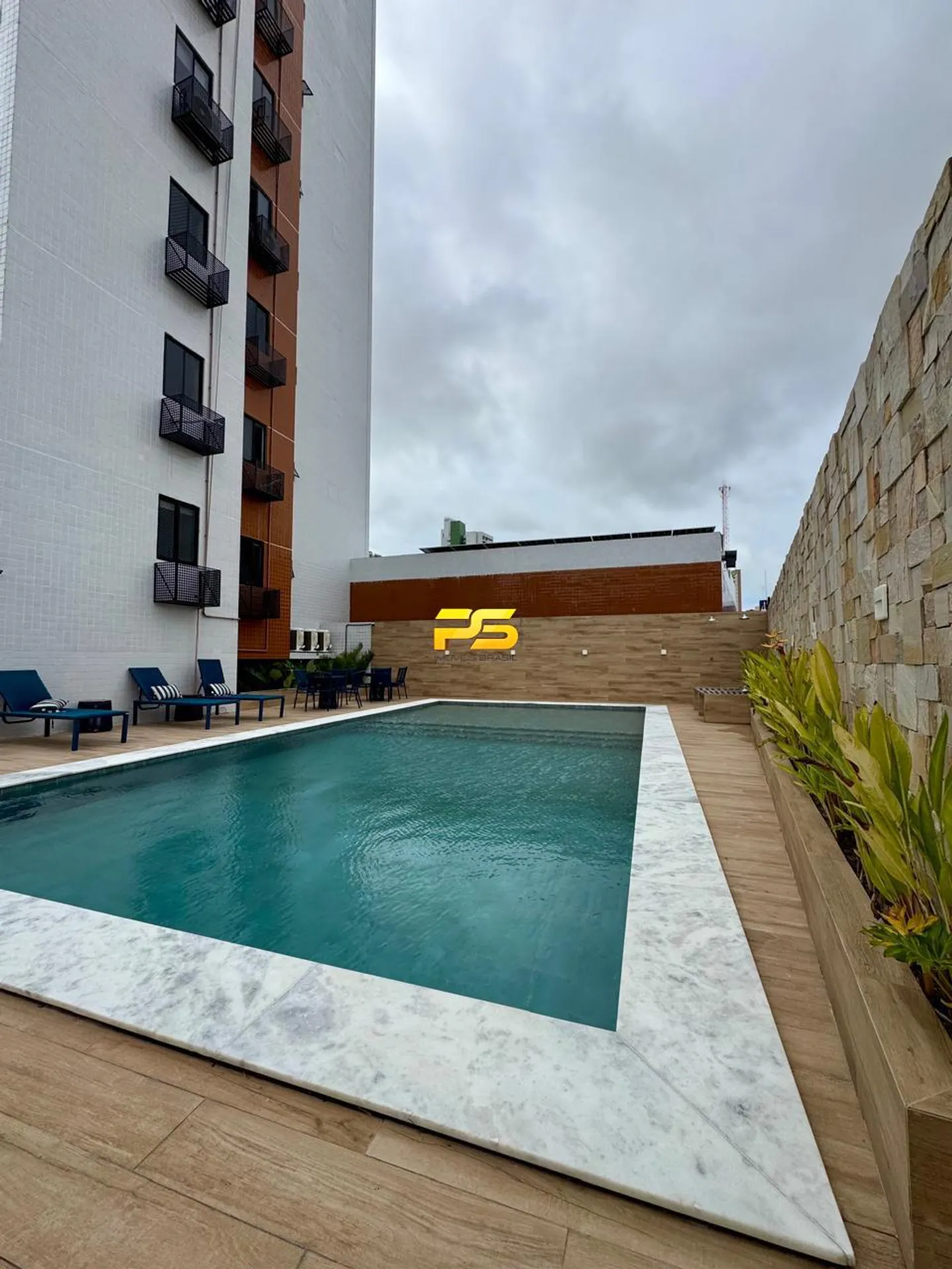 99 m² apartment with 3 bedrooms and 1 en-suite — photo 5