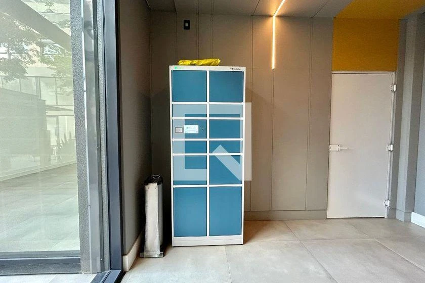 Furnished apartment, 42 m², with a washing machine — photo 32