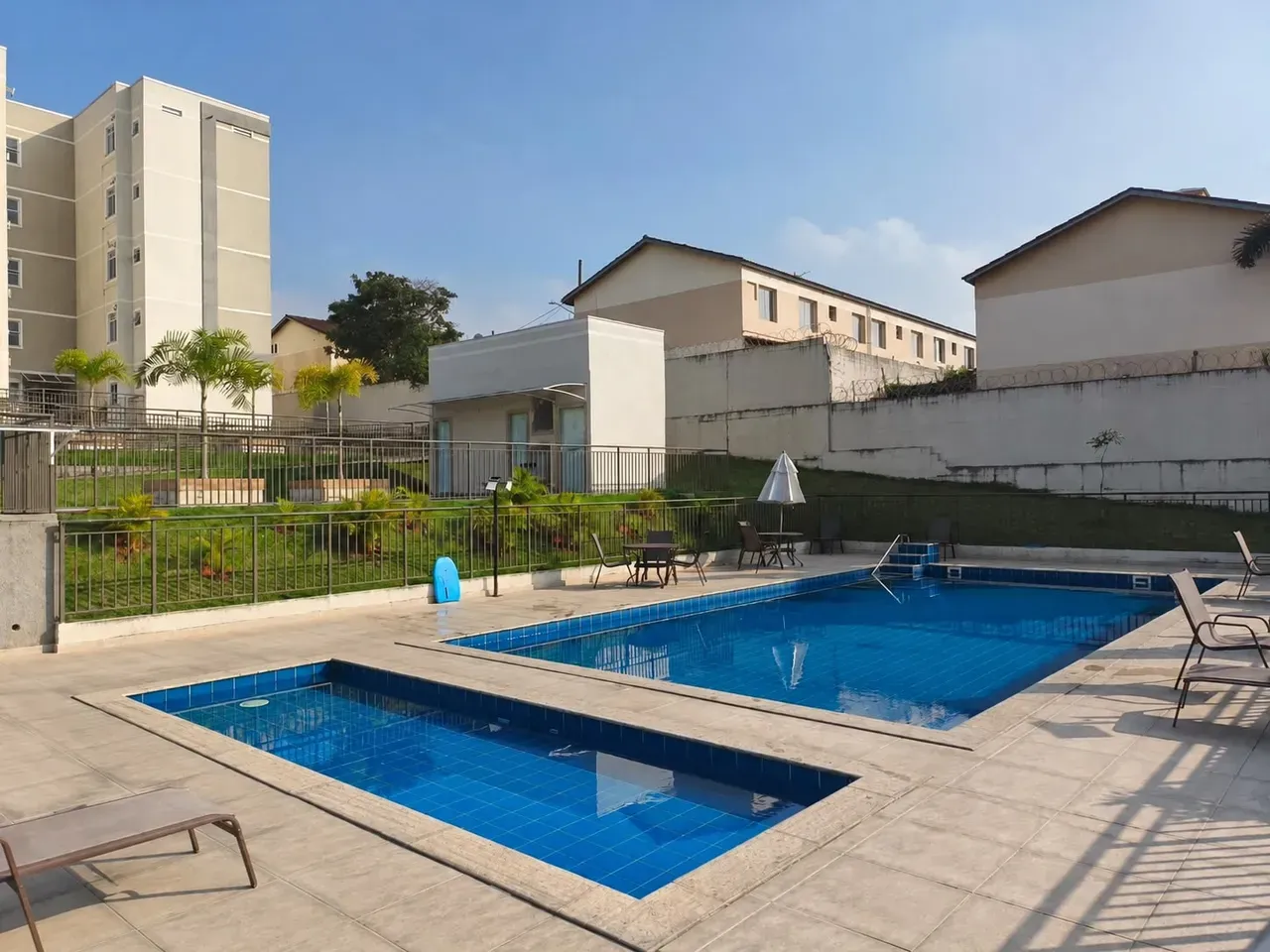 Apartamento sem mobília com 2 quartos e quintal — photo 22