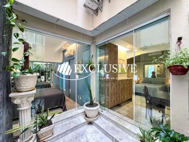 Apartamento mobiliado com 3 quartos e 4 banheiros — photo 18