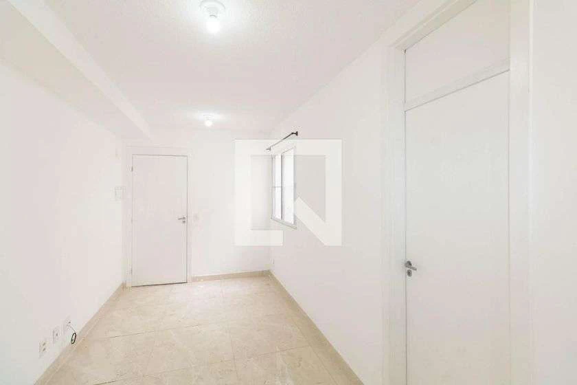 Apartamento de 49 m² com box de vidro no banheiro — photo 28