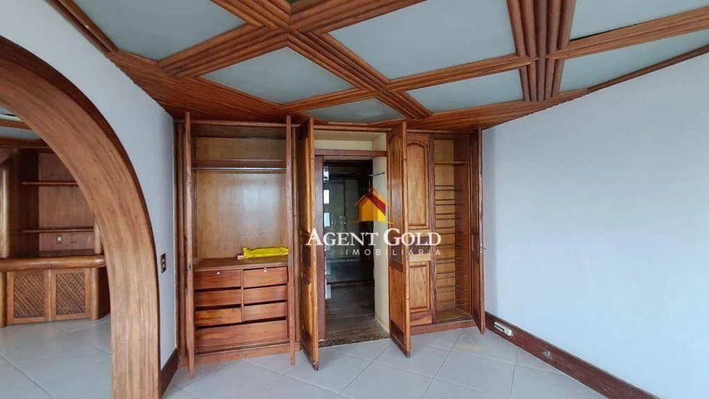 Rental house 700 m² with 5 en-suite bedrooms and 11 baths — photo 42