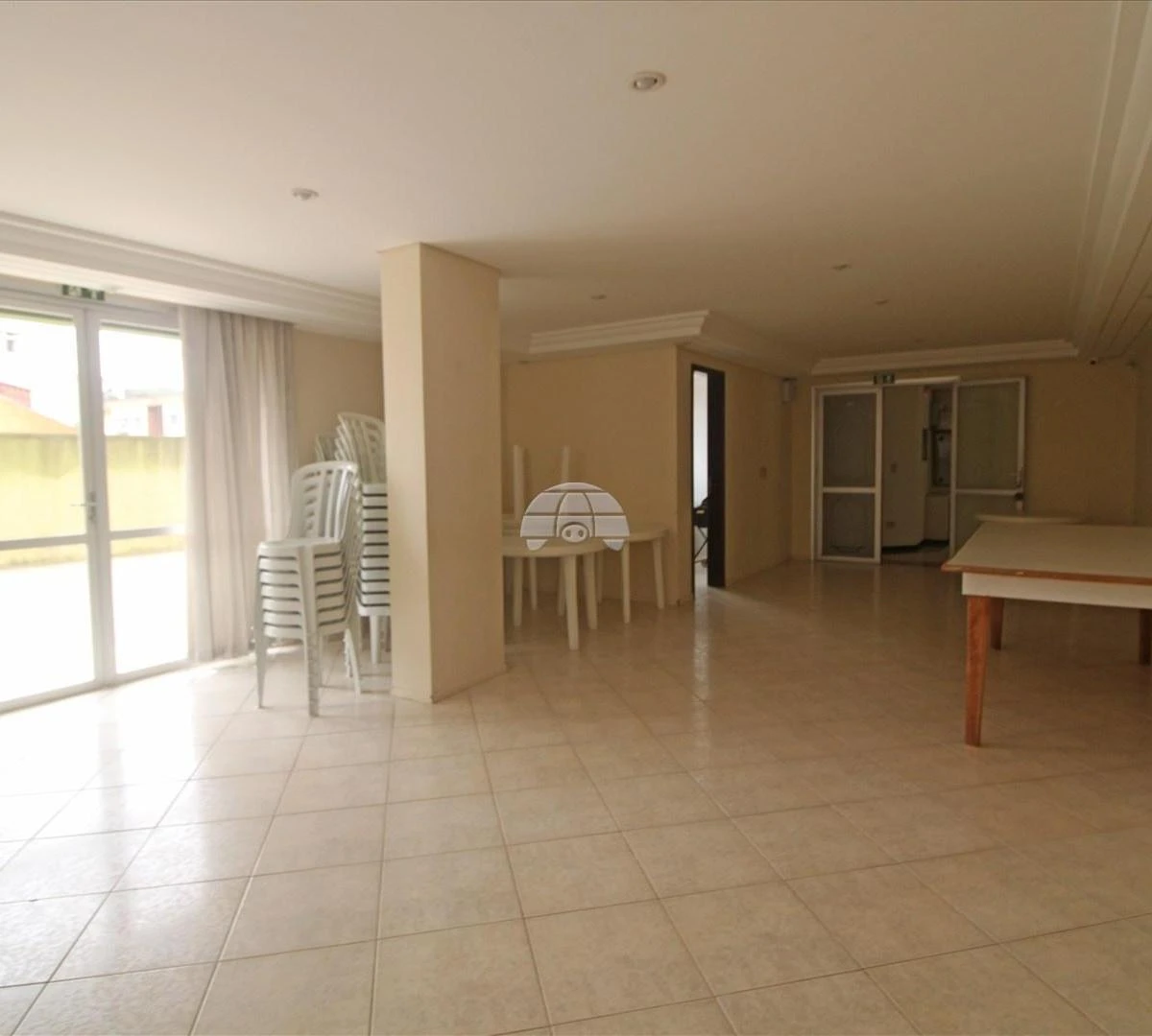 Apartamento com cozinha fechada de 3 dormitórios — photo 18