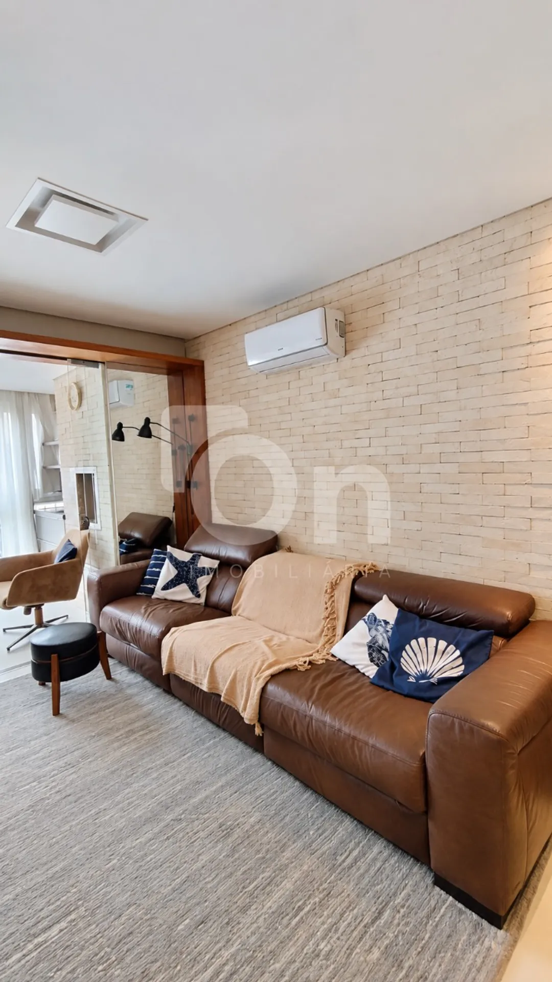Floor-to-ceiling windows in a 2-bedroom apartment, 78 m² — photo 2