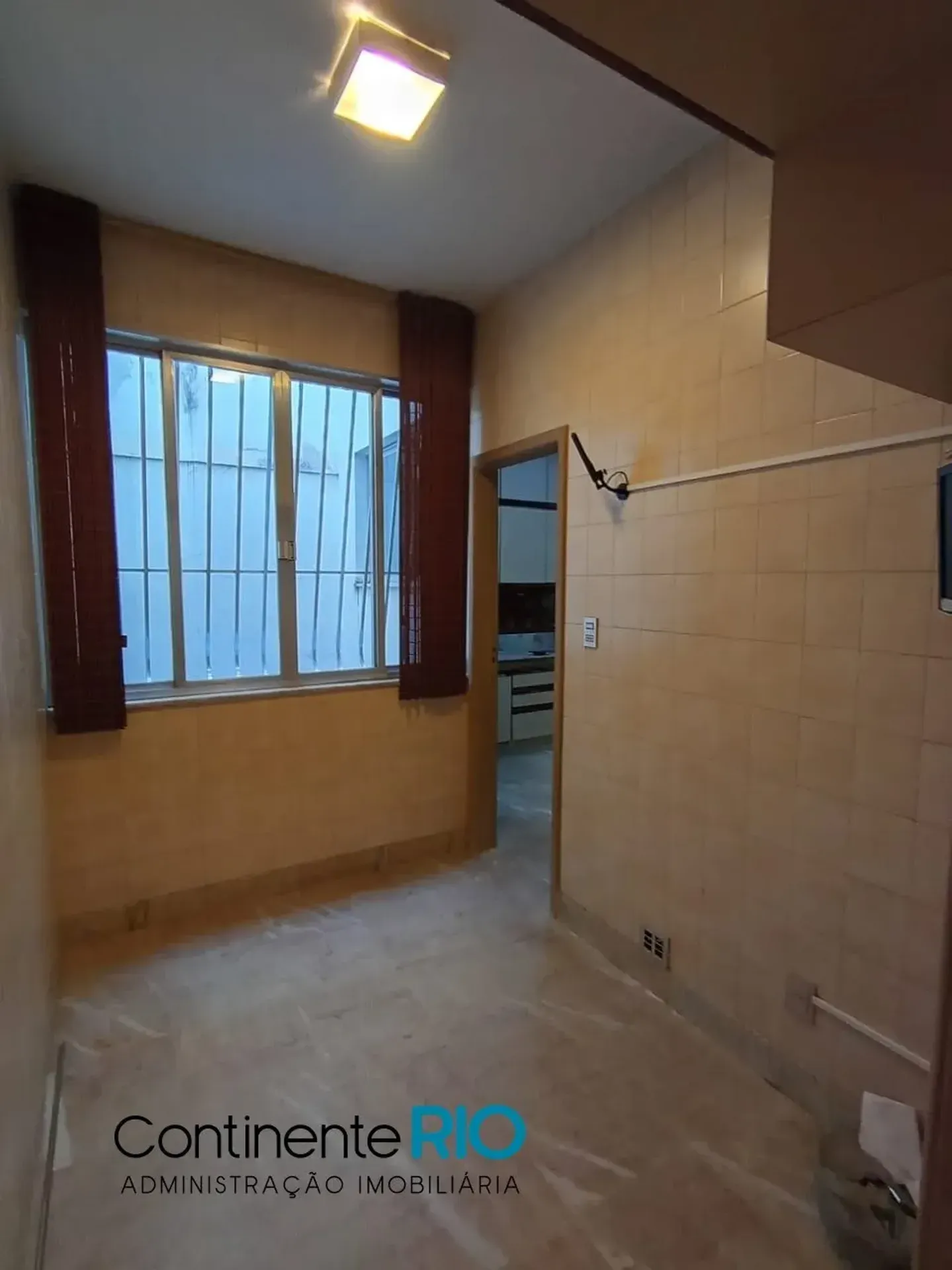 Ванна та 4 спальні: квартира 200 м² — photo 25
