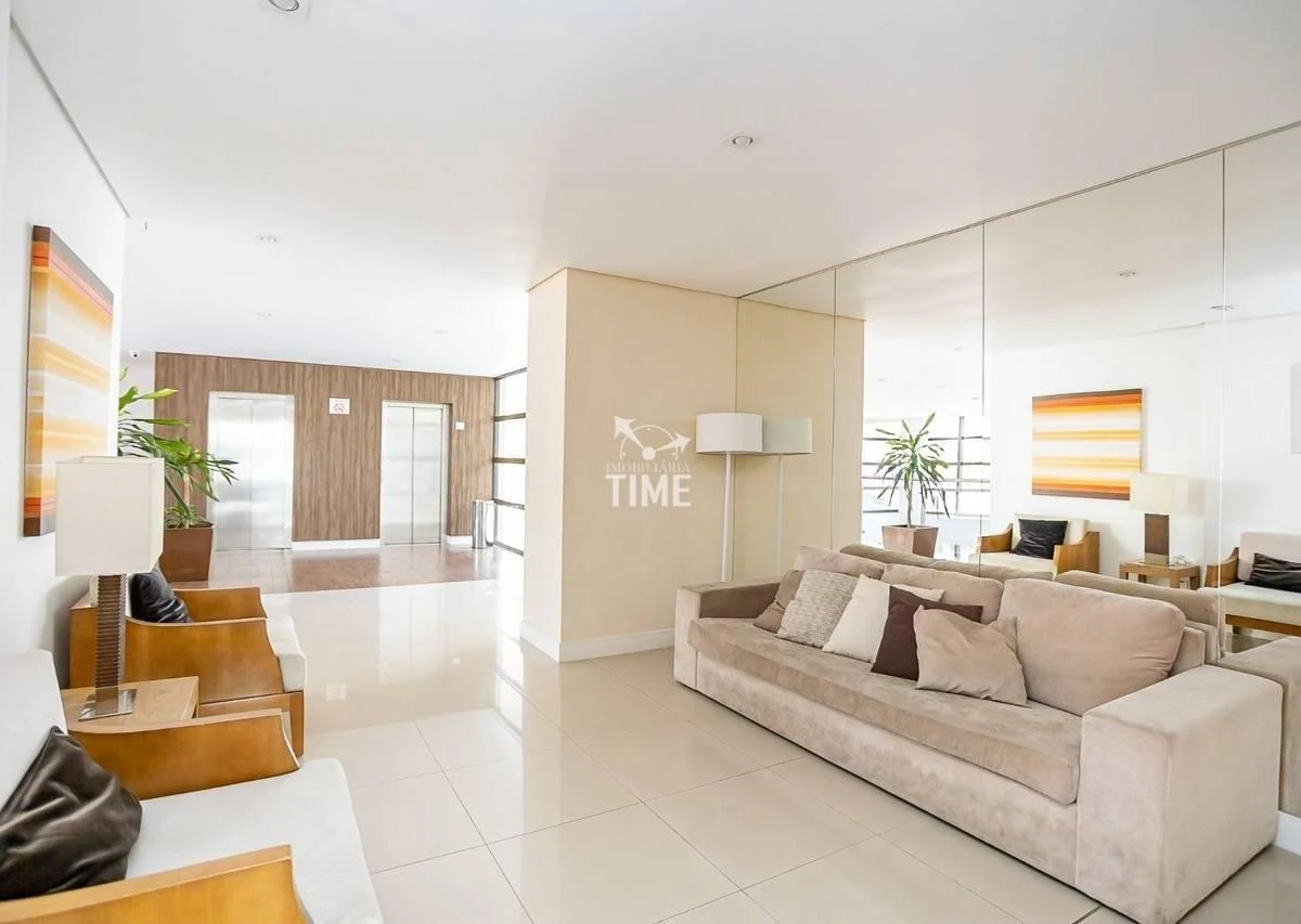 2-bedroom apartment with a home office in Curitiba — photo 49