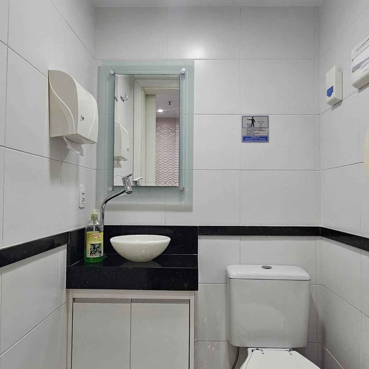 41 m² unfurnished apartment with kitchenette and office — photo 16