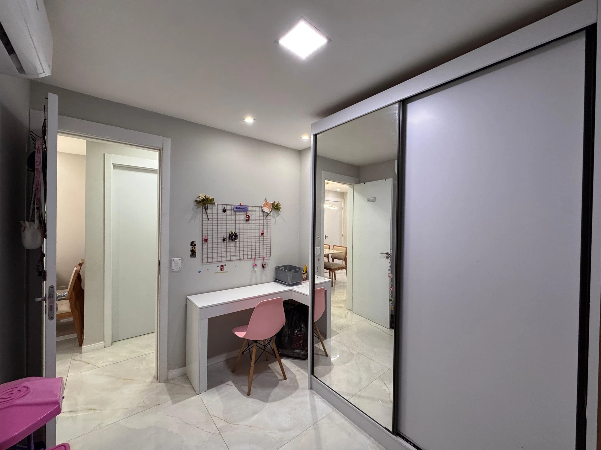 Home office in a 2-bedroom apartment, 58 m² — photo 19