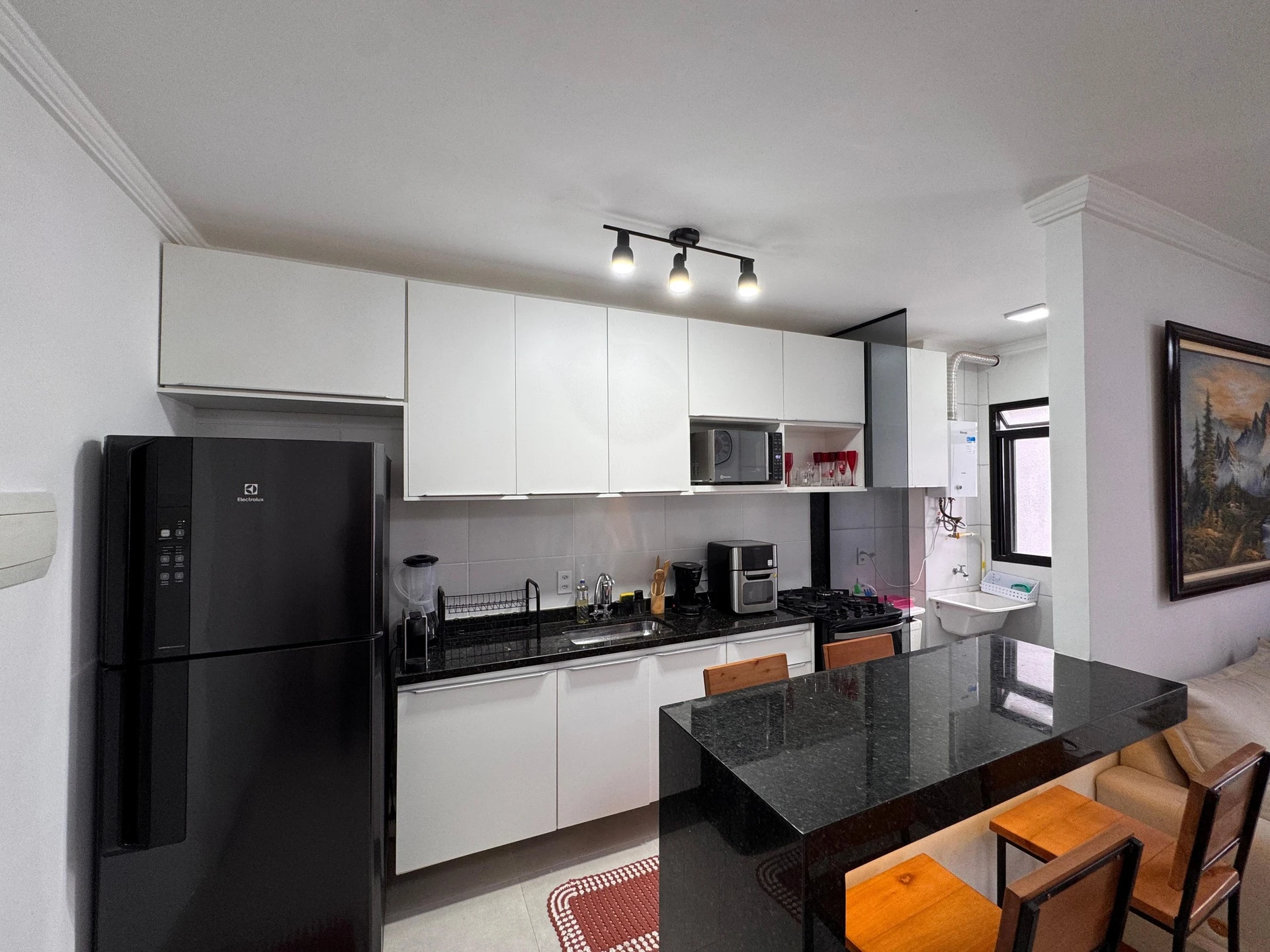 Furnished apartment, 49 m², with a mountain view — photo 6