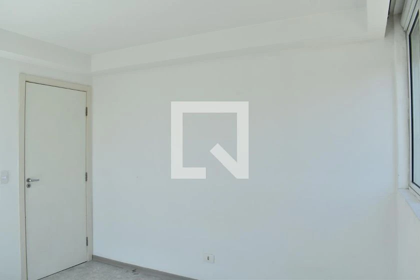 2-bedroom apartment with an open-plan kitchen — photo 12