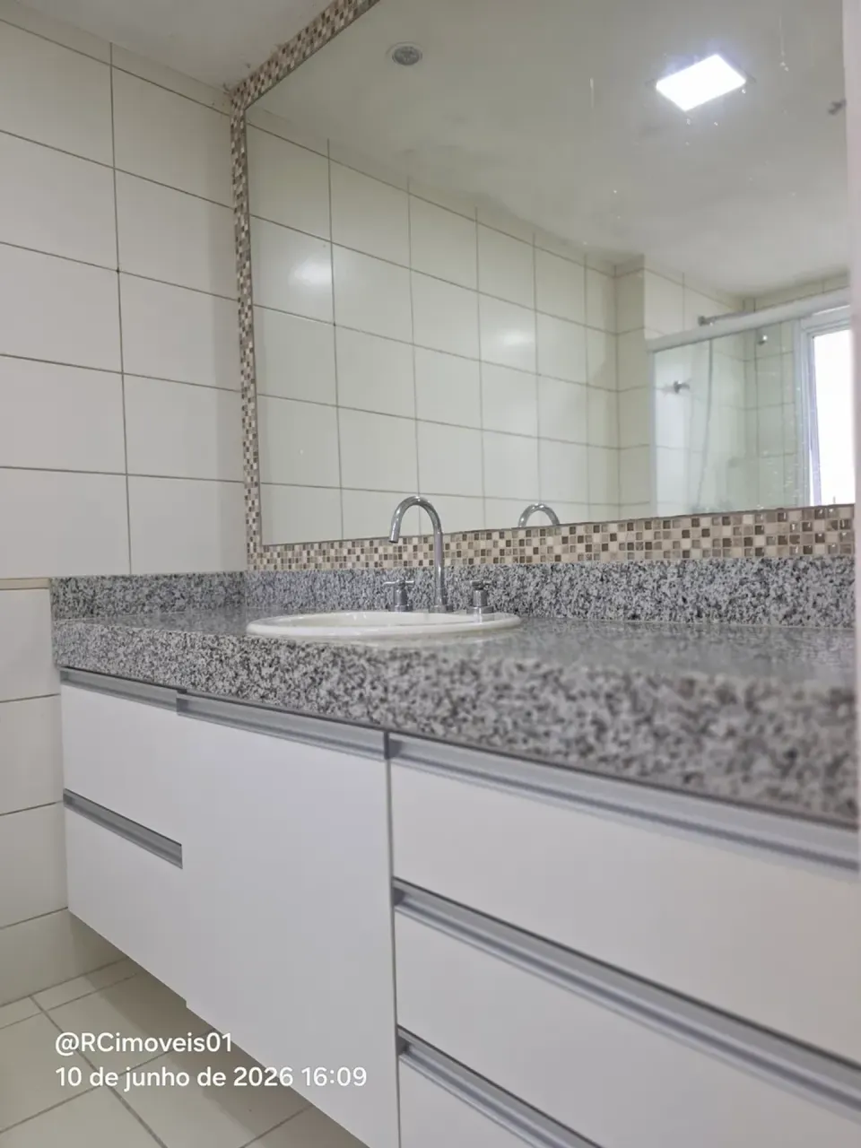 Casa com 4 quartos e cozinha integrada — photo 15