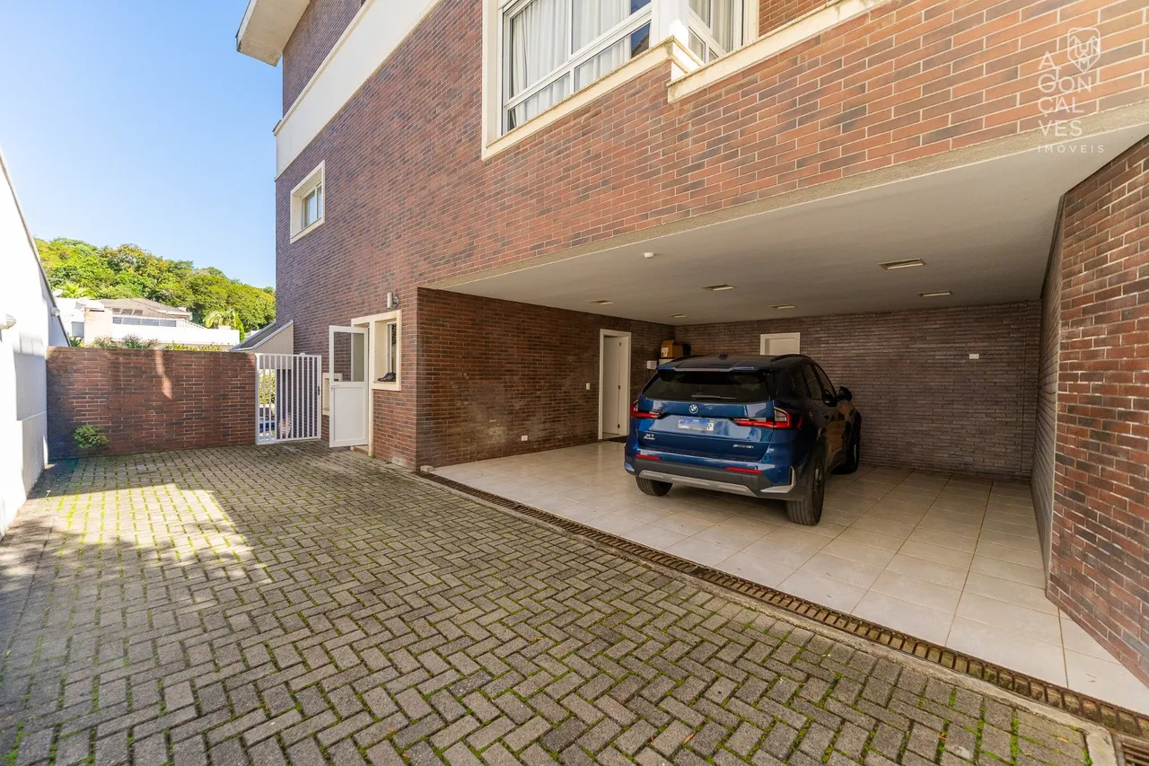 Casa mobiliada com 3 quartos e 4 vagas, jardim e varanda — photo 3