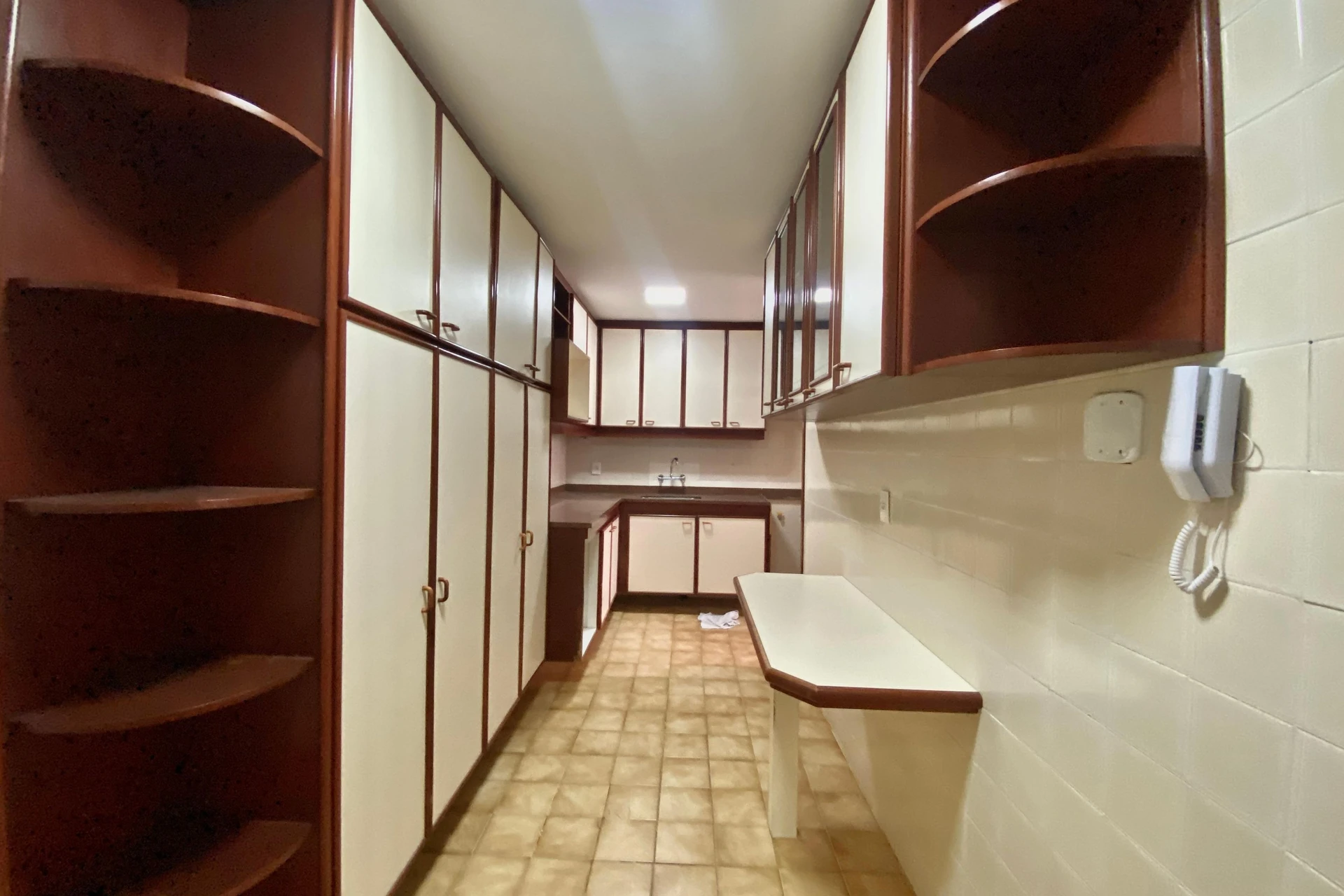 Apartamento com 2 quartos e varanda, vaga inclusa — photo 6