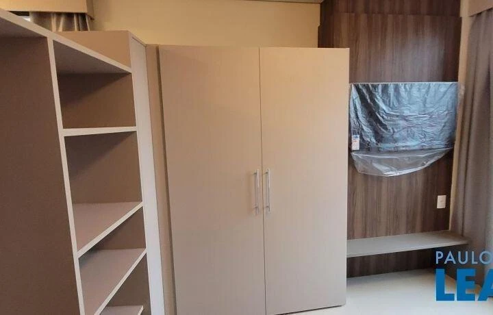 Furnished 1-bedroom apartment 35 m² with no parking — photo 7