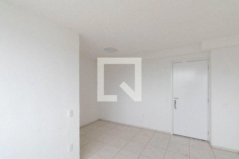 2-bedroom apartment in a building with a gym — photo 21