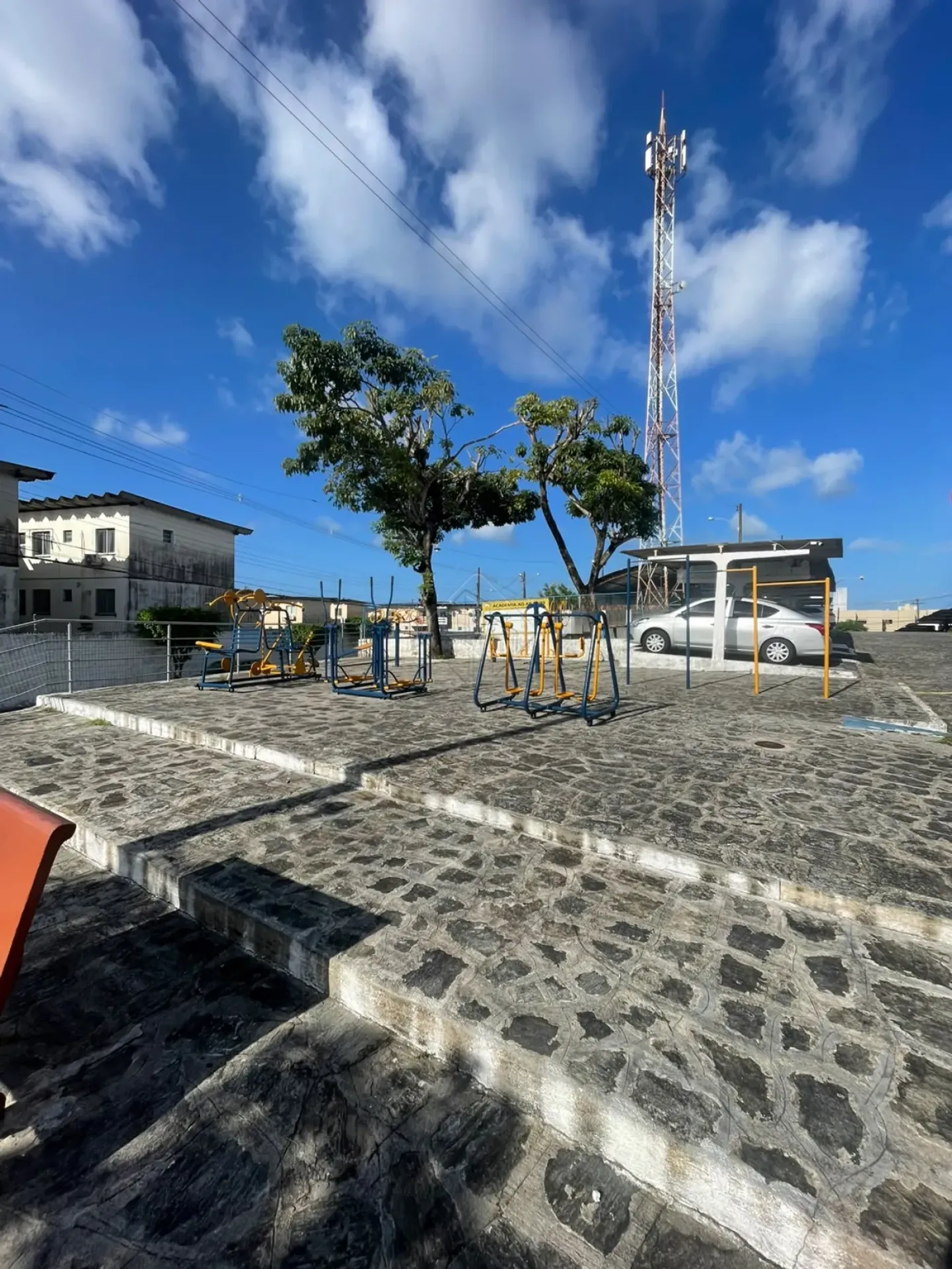 Apartamento de 3 quartos, sendo 1 suíte, 68 m² — photo 2