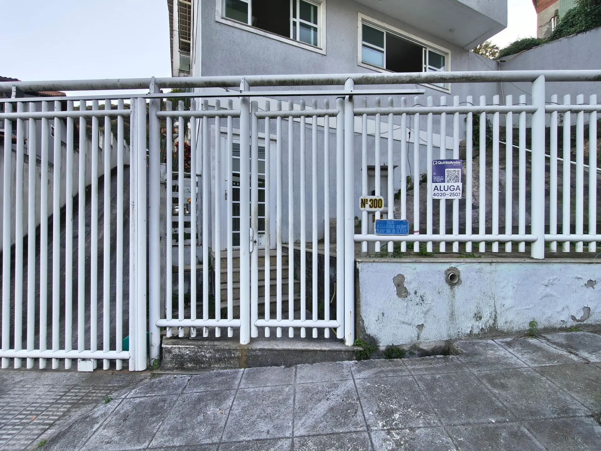 Condo house with 3 bedrooms and a balcony — photo 70