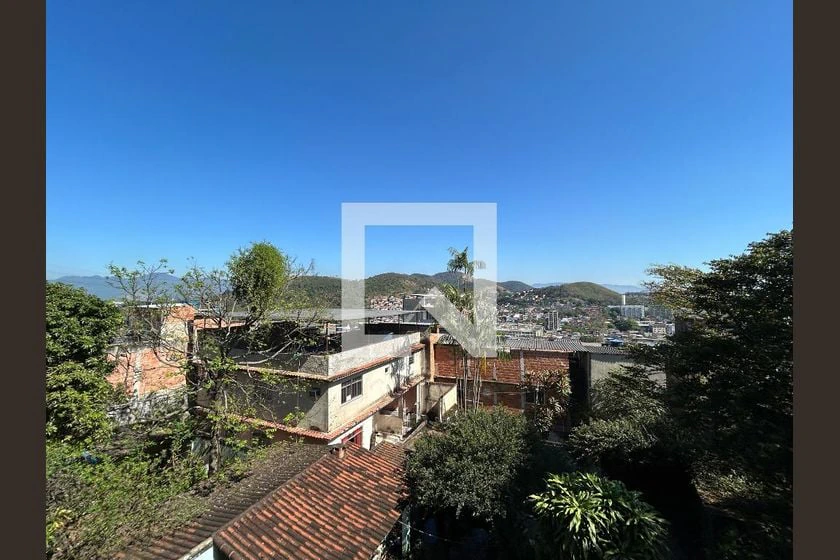 Furnished house with 2 bedrooms and 160 m², no parking — photo 17