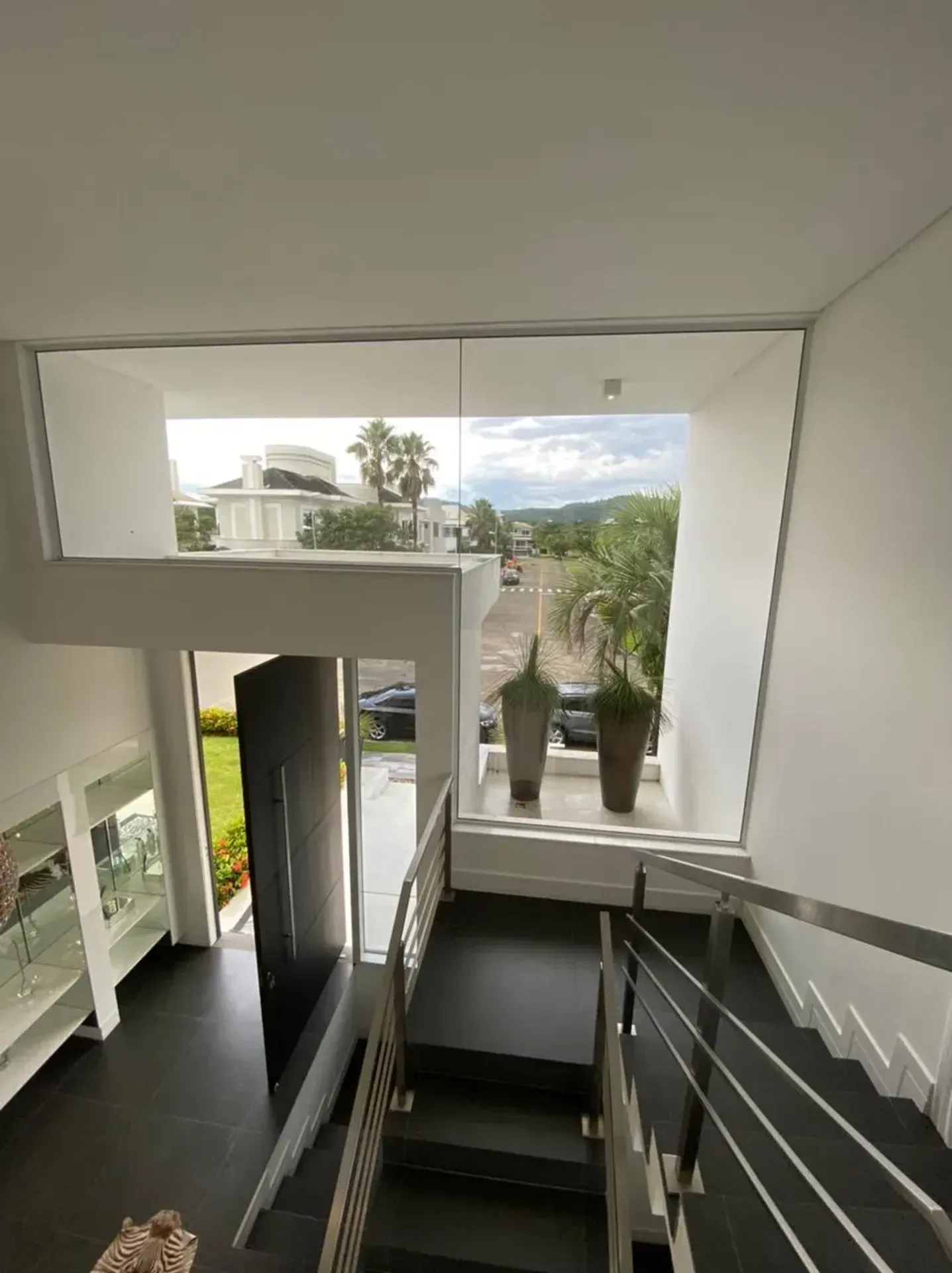 Casa mobiliada com 6 suítes e 7 banheiros — photo 32