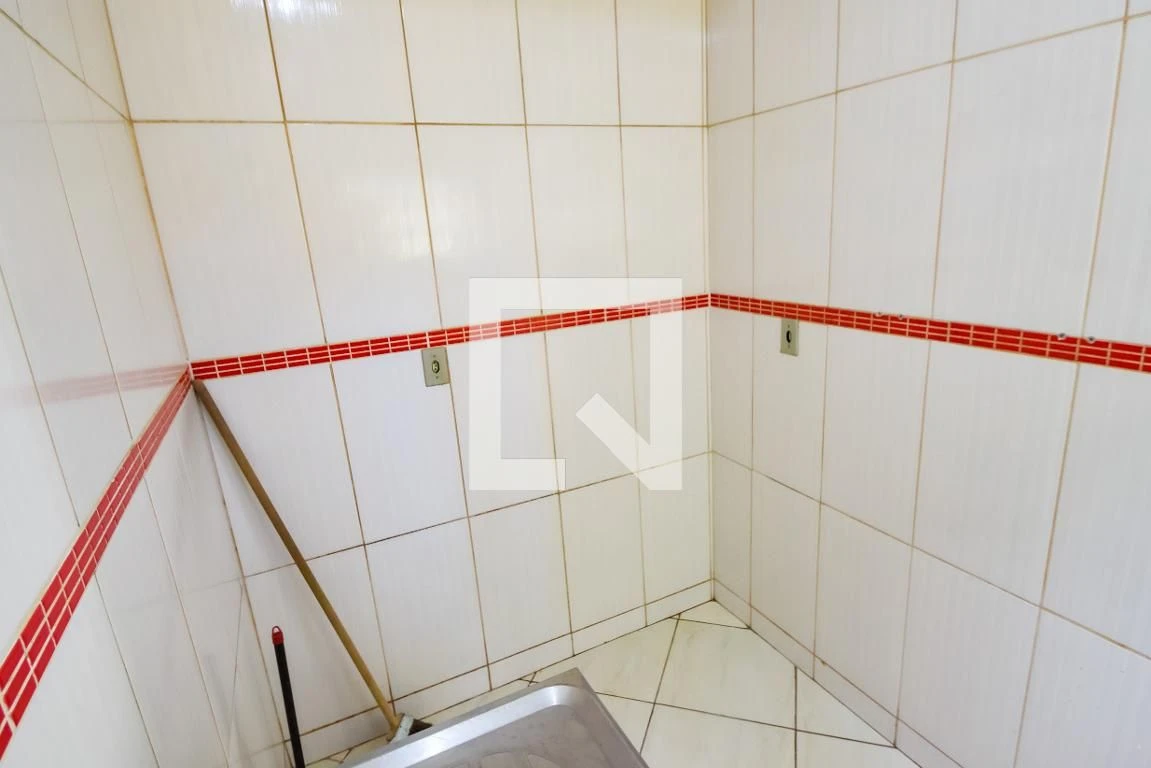 Casa de 40 m² com jardim e máquina de lavar — photo 15