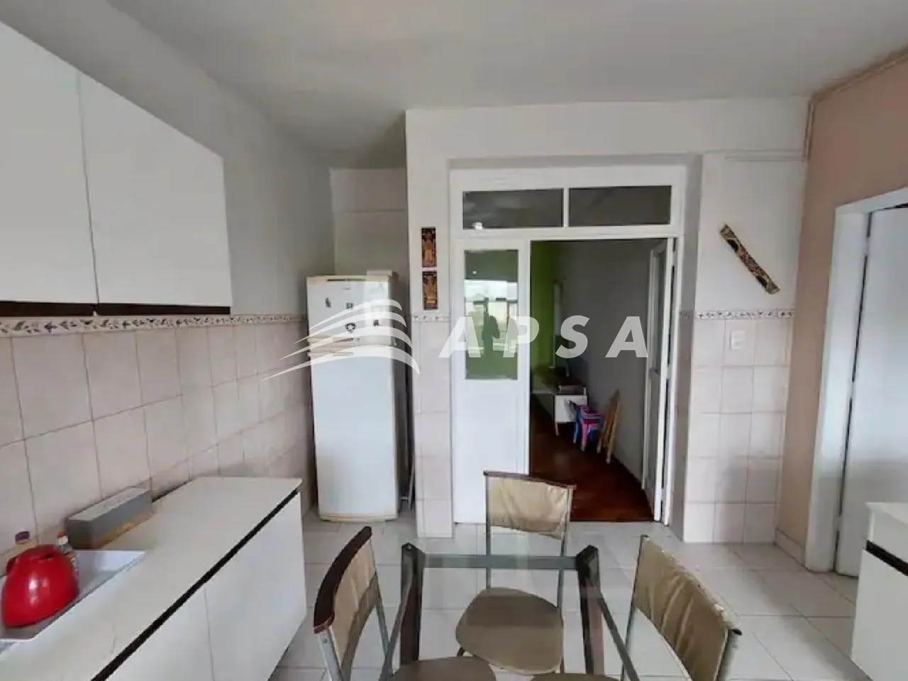 Apartamento mobiliado com 2 quartos e fogão a gás — photo 4