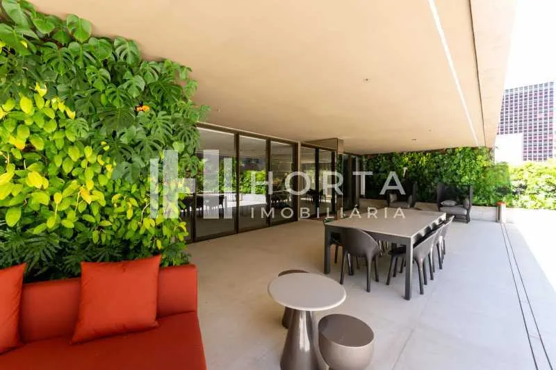 Apartamento de 72 m² com 2 dormitórios e varanda — photo 28