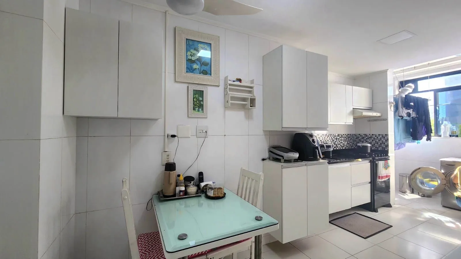 Apartment on the 1st floor with floor-to-ceiling windows — photo 34