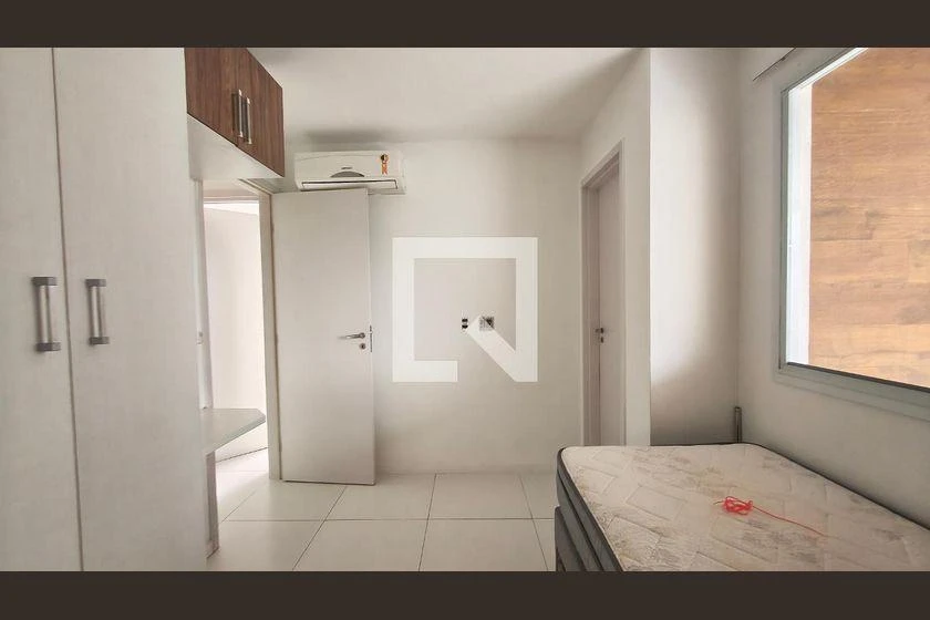 Apartment, 87 m², with a glass-enclosed balcony — photo 21