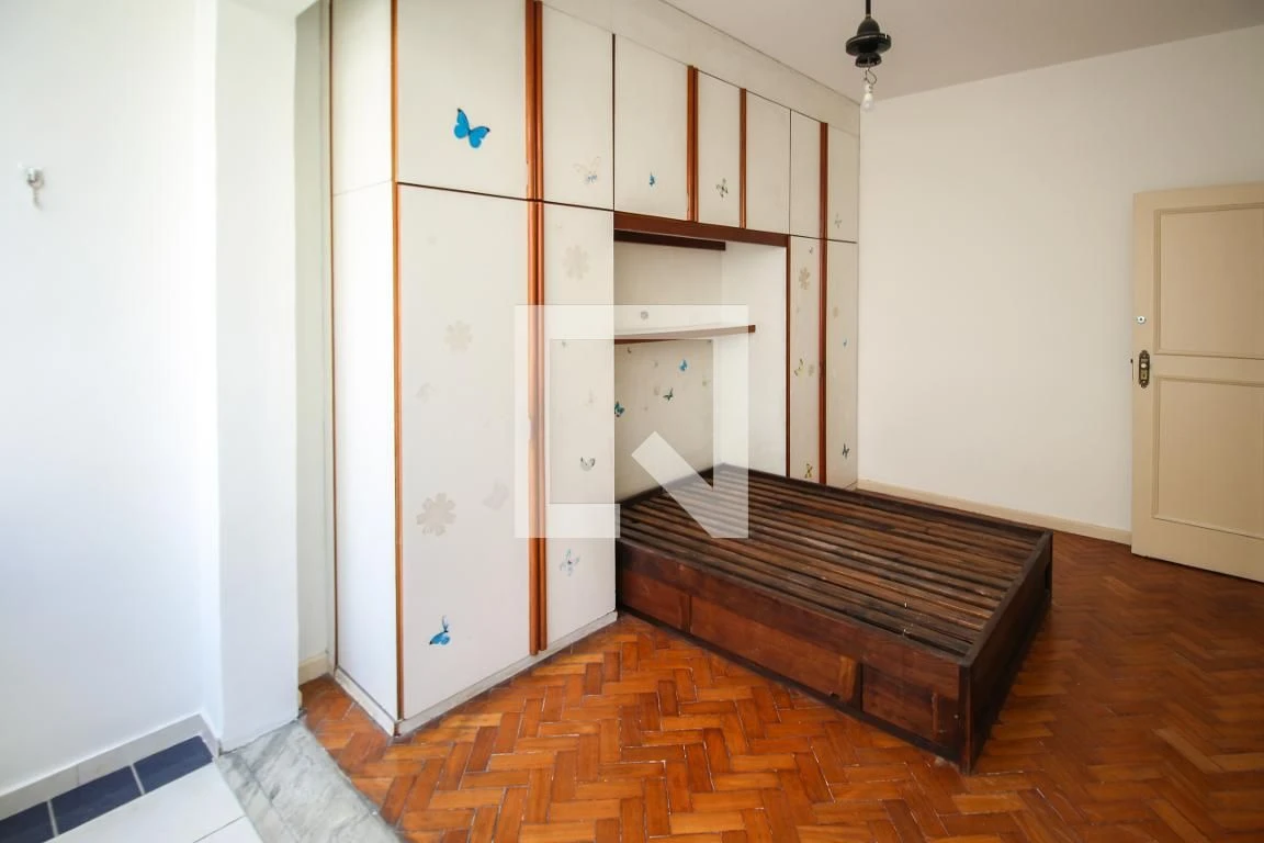 117 m² apartment with a private pool and a walk-in closet — photo 21