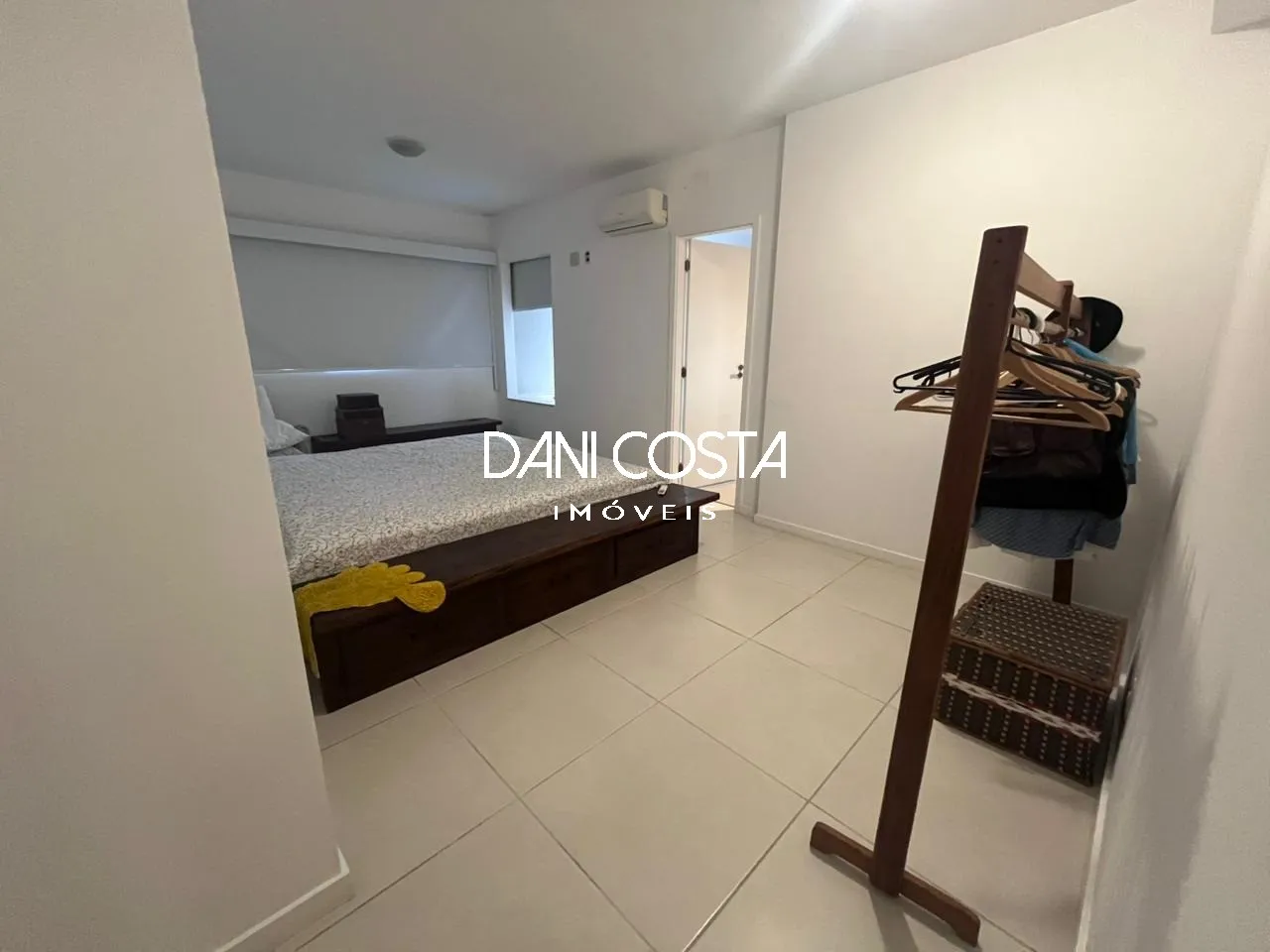 4-bedroom apartment with 227 m² and 3 parking spaces — photo 19