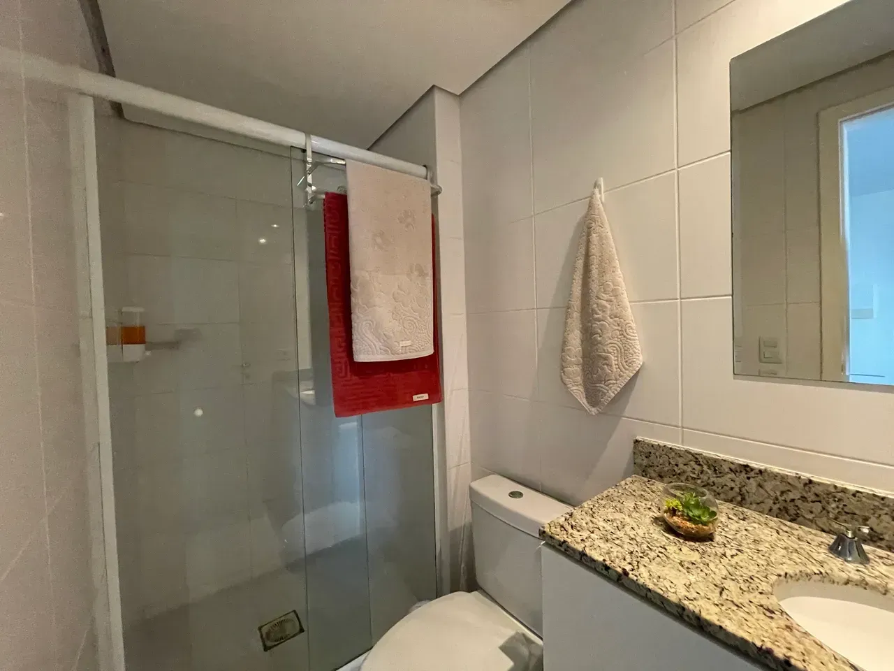 Apartamento mobiliado com cozinha compacta — photo 9