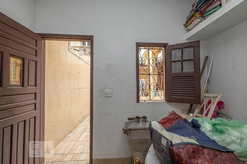 Furnished house with 4 bedrooms and parking for 4 cars — photo 17