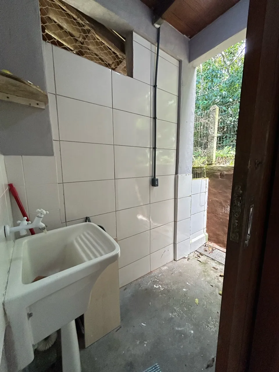 2-bedroom apartment with a water view in Florianópolis — photo 10