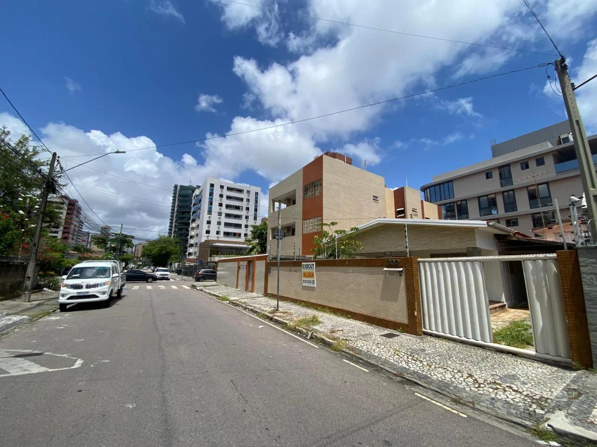 3-bedroom house, 238 m² — photo 11
