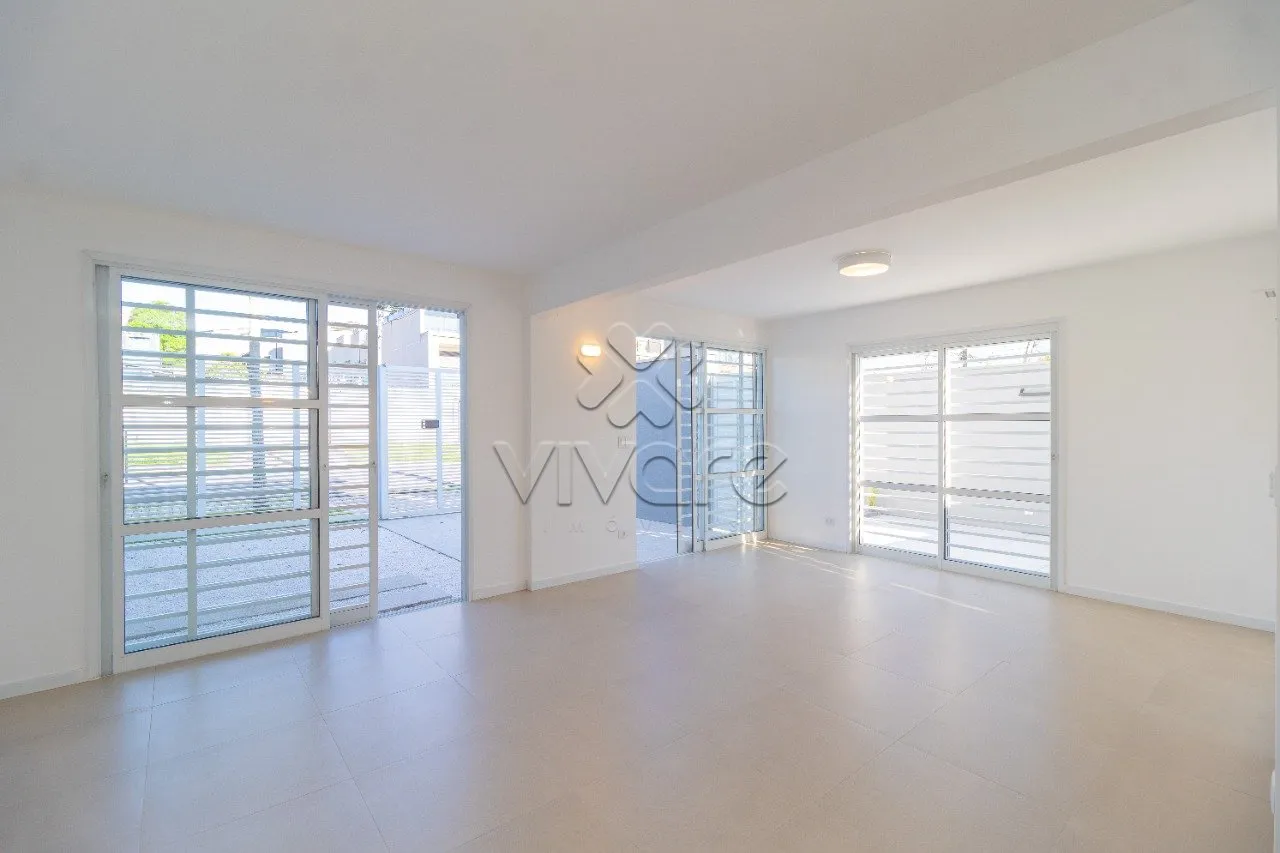 3-bedroom house with a washing machine — photo 5