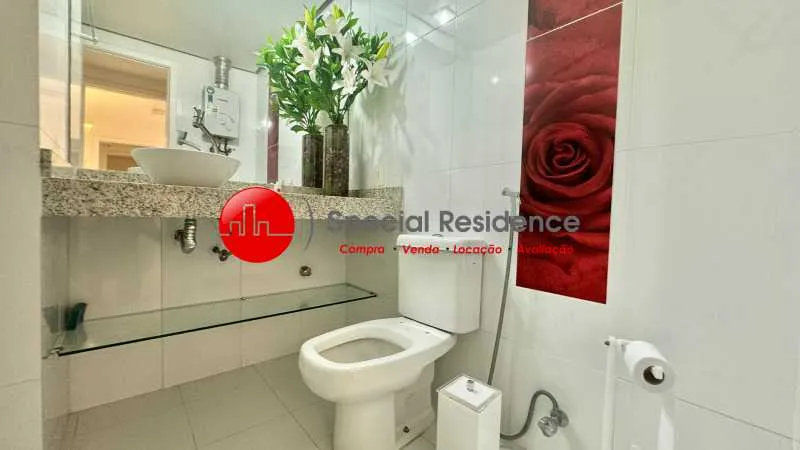 Apartamento de 2 quartos e 2 banheiros com cozinha separada — photo 19